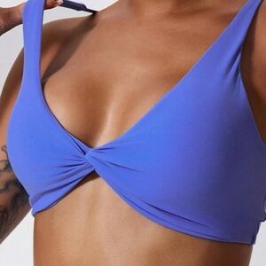 Shein sports bra size M